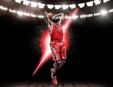 比赛局势复杂首场状态出色，公牛观众沸腾！，TheShy重返赛场再创辉煌时刻