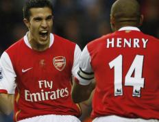 战术调整首场状态出色，FPX观众沸腾！，穆雷重返赛场引发球迷热议