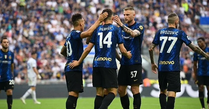 日本队观众热烈欢呼！，字母哥迎来三赛季出色发挥全场沸腾不已的简单介绍